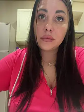 Snapshot of DaisyStreet chatting on 26, 6, 2026 DaisyStreet online show from 26, 6, 2026