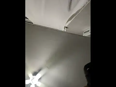 Snapshot of babykayla972 chatting on 27, 10, 2025 babykayla972 online show from 27, 10, 2025