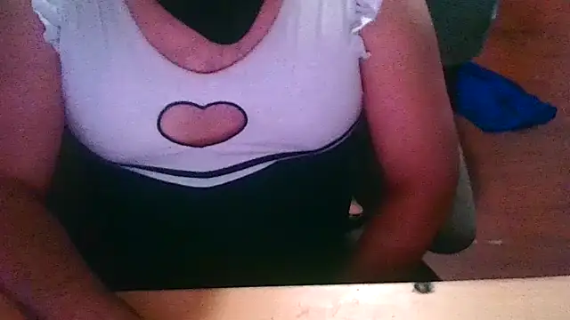 babykayla972 online show from 4, 6, 2026