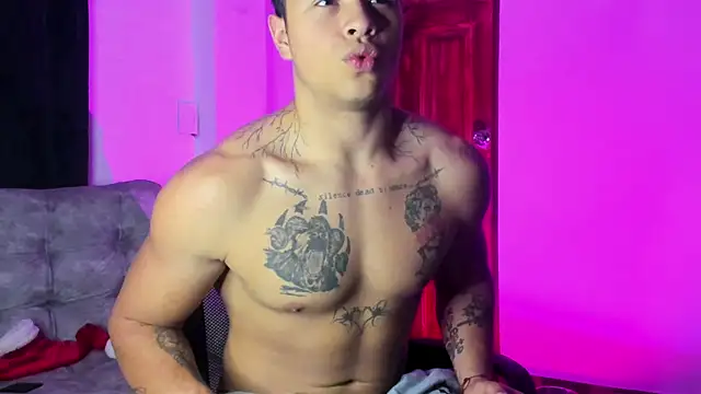 Dominic Biker   online show from 18, 12, 2025