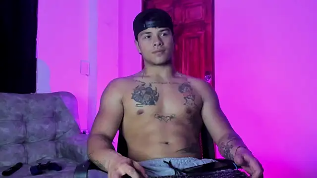 Dominic Biker   online show from 21, 12, 2025