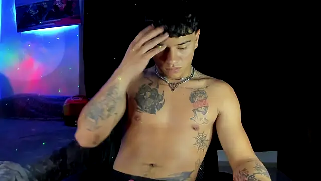 Dominic Biker   online show from 18, 12, 2024