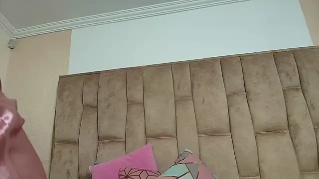 Hannagarces online show from 13, 11, 2025