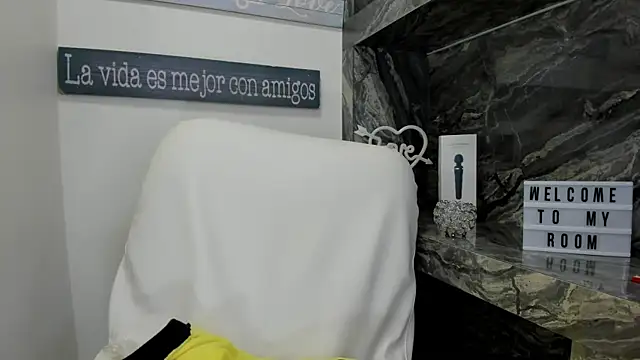 miss danika online show from 9, 1, 2026