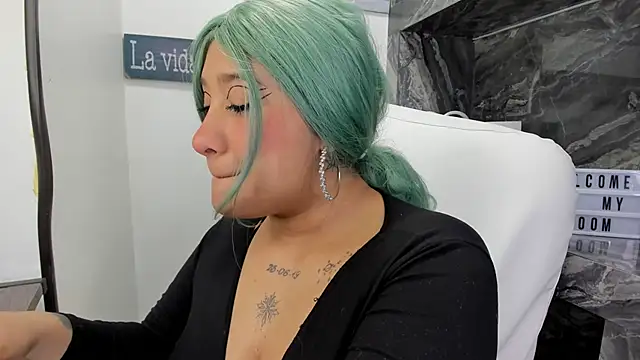 miss danika online show from 8, 1, 2026