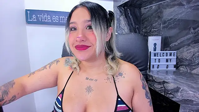 miss danika online show from 14, 3, 2026