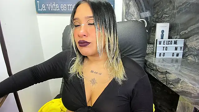 miss danika online show from 4, 5, 2026