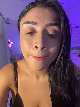 lucianaroy online show from 26, 11, 2025