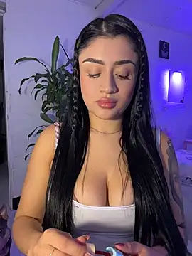 lucianaroy online show from 16, 12, 2025