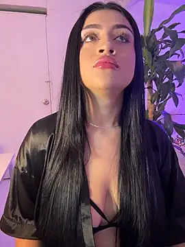 lucianaroy online show from 23, 11, 2025