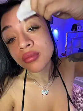 lucianaroy online show from 9, 11, 2025