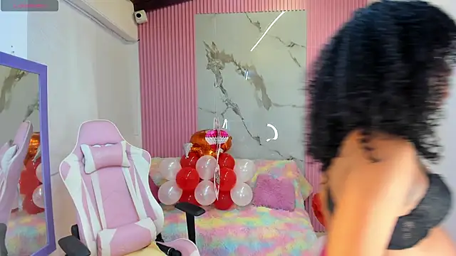 lia 16 online show from 11, 2, 2025