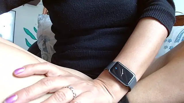 lupita84 online show from 16, 11, 2025