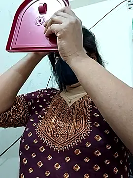 Snapshot of Ritusri_Dotta chatting on 12, 1, 2026 Ritusri Dotta online show from 12, 1, 2026