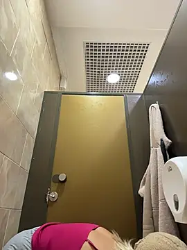 Snapshot of LikaCat chatting on 19, 2, 2026 LikaCat online show from 19, 2, 2026