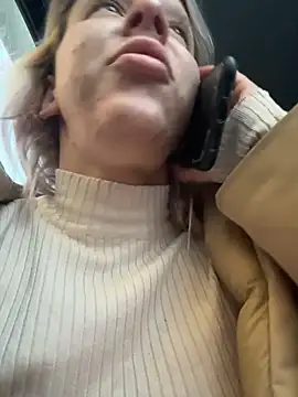 LikaCat online show from 26, 11, 2025