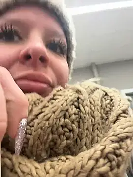 LikaCat online show from 2, 12, 2025