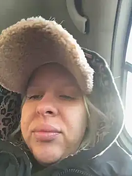 LikaCat online show from 16, 10, 2025