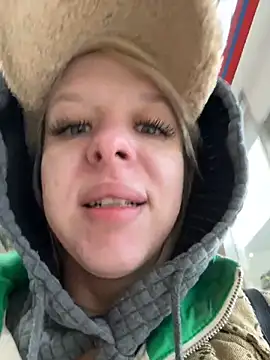 LikaCat online show from 23, 10, 2025