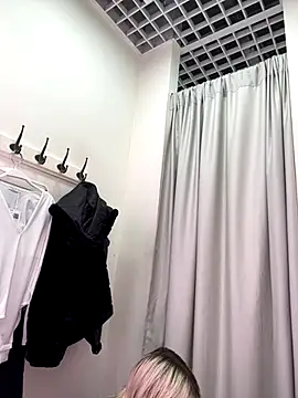 LikaCat online show from 7, 10, 2025