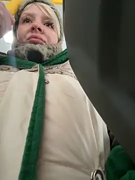 LikaCat online show from 6, 11, 2025