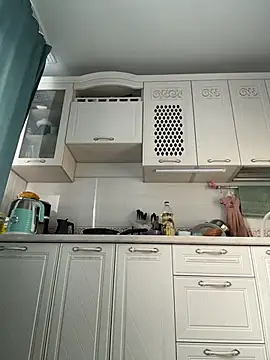 Snapshot of LikaCat chatting on 2, 2, 2026 LikaCat online show from 2, 2, 2026