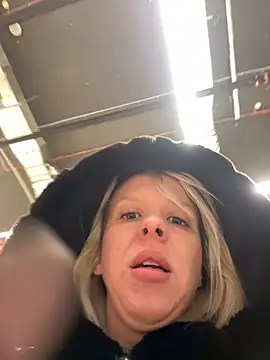 LikaCat online show from 22, 10, 2025