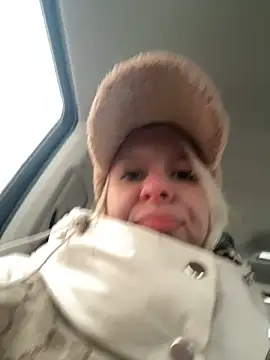 LikaCat online show from 5, 11, 2025