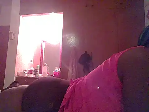 Snapshot of Shaz_brown chatting on 23, 5, 2026 Shaz brown online show from 23, 5, 2026