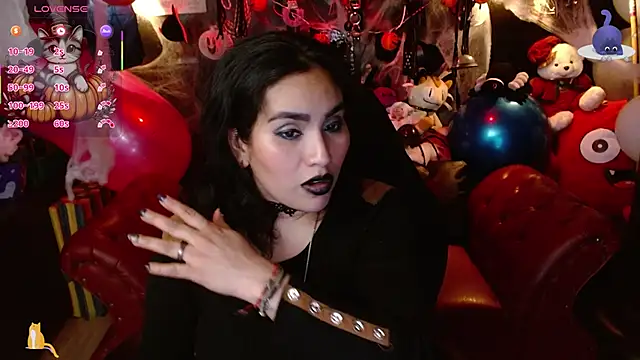 kureiji hentaii online show from 25, 10, 2025