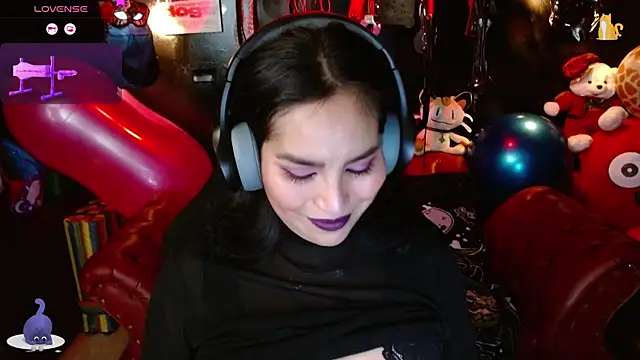 kureiji hentaii online show from 19, 11, 2025