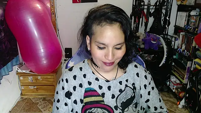 Snapshot of kureiji_hentaii chatting on 17, 6, 2026 kureiji hentaii online show from 17, 6, 2026