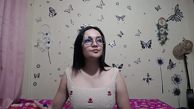 Snapshot of Nicolle-sky chatting on 8, 7, 2026 Nicolle-sky online show from 8, 7, 2026