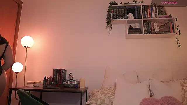 EmilyxRose - online show from 10, 3, 2025