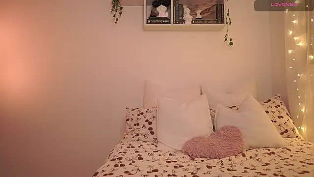 EmilyxRose - online show from 2, 2, 2025