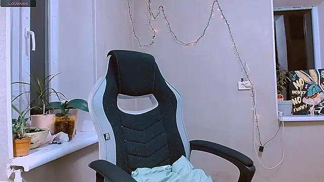 RosaJil online show from 2, 12, 2025