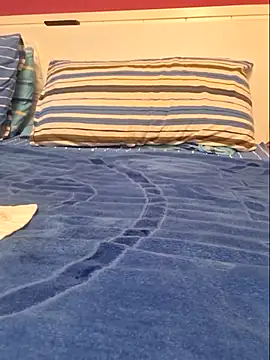 LaRosaDelDeserto online show from 11, 11, 2025