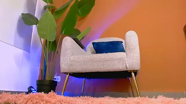 Snapshot of Sara_ow chatting on 1, 7, 2026 Sara ow online show from 1, 7, 2026