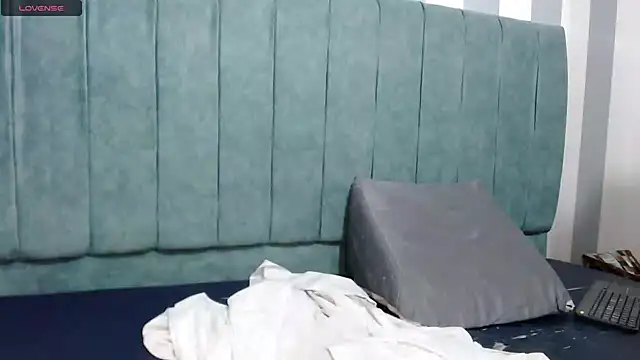 Natasha 699 online show from 18, 3, 2025