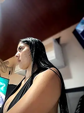 MarianaBenz online show from 28, 5, 2026