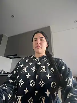 MarianaBenz online show from 17, 2, 2026