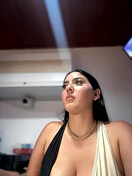 MarianaBenz online show from 8, 1, 2026