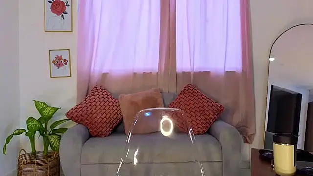 KristennBlue online show from 21, 3, 2025