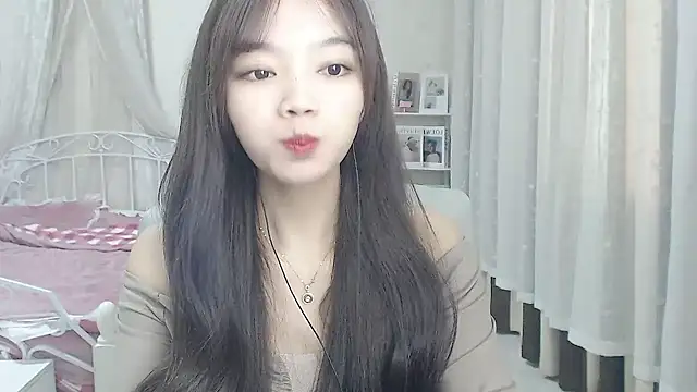 Jenny-Z online show from 8, 11, 2025