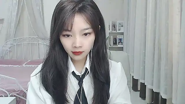 Jenny-Z online show from 7, 2, 2026