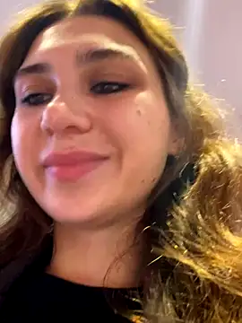 QuitieLia online show from 5, 11, 2025