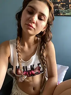 Snapshot of QuitieLia chatting on 24, 6, 2026 QuitieLia online show from 24, 6, 2026
