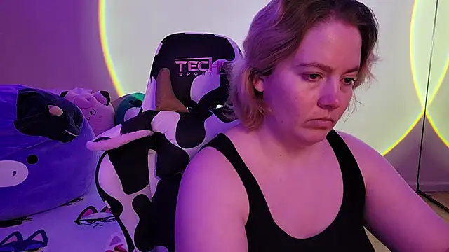 InternetFairy XO online show from 6, 2, 2025