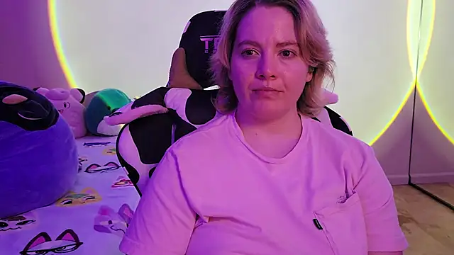 InternetFairy XO online show from 31, 1, 2025