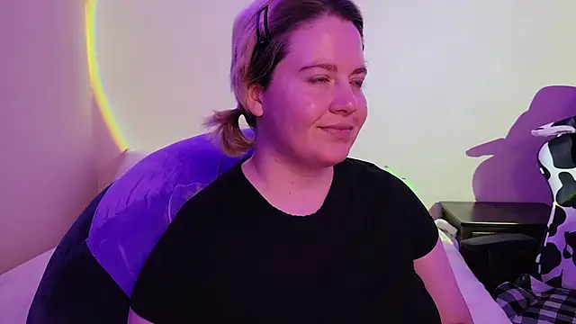 InternetFairy XO online show from 16, 12, 2024